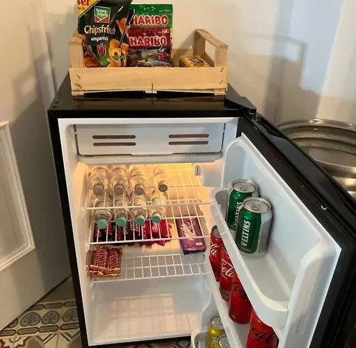 Gemuetliches Mit Bad Und Eigenem Eingang In Altstadtvilla *